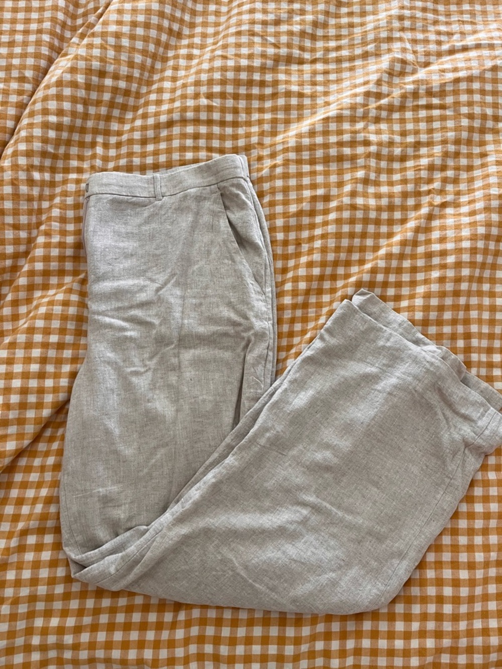 Abercrombie Women’s Tailored Linen-Blend Pants in Oatmeal